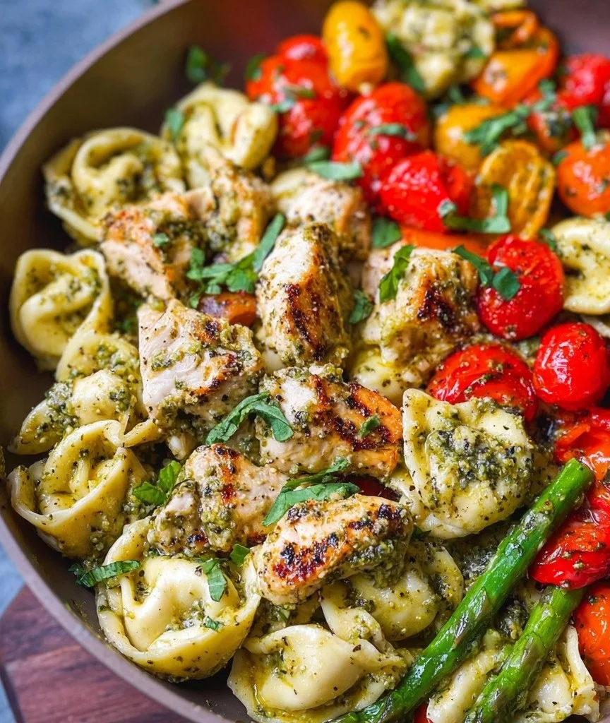 One-Pan Pesto Chicken, Tortellini, and Veggies