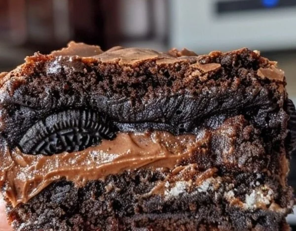 Oreo Reese's Fudge Brownies